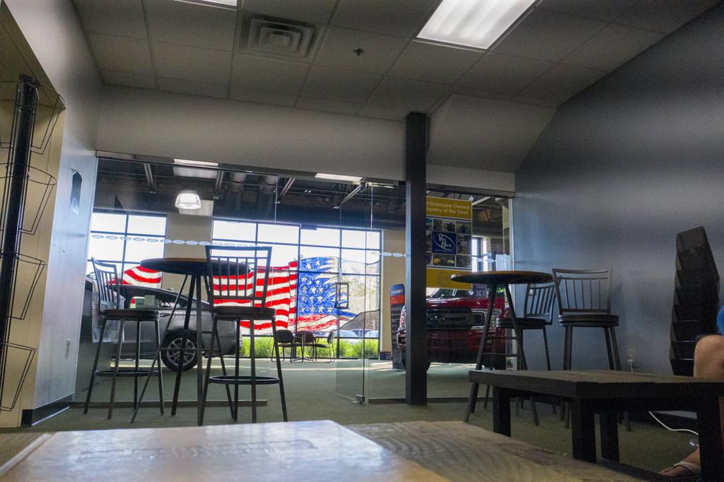 Dealership gallery photo 2